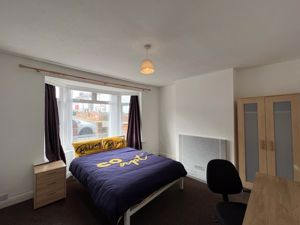 Photo 9- click for photo gallery